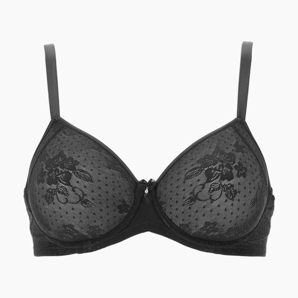 Il reggiseno balconcino Lepel 381 offre eleganza, comfort e sostegno con ferretto e leggera imbottitura. Perfetto per un décolleté naturale e una vestibilità impeccabile.
