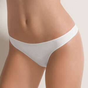 3489 Cotonella Slip Donna: perizoma in cotone elasticizzato a vita bassa con bordini antisegno. Eleganza, comfort e discrezione per ogni occasione.