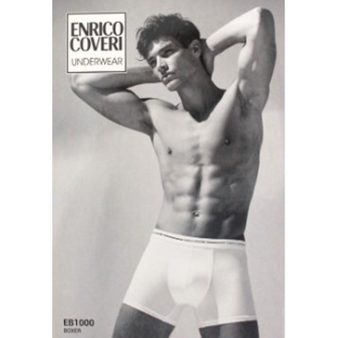 EB 1000 Enrico Coveri Boxer: boxer in cotone elasticizzato con elastico soft e logo ricamato. Vestibilità perfetta e comfort quotidiano.