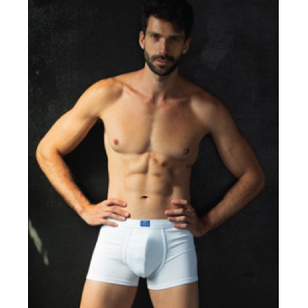 GT313 Armata di Mare Boxer: boxer in cotone elasticizzato con elastico interno. Vestibilità comoda e tenuta ottimale per ogni giornata.
