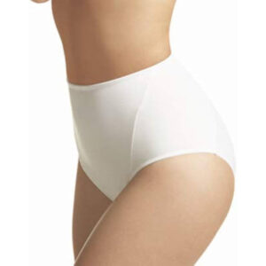 S0300 Guaina Papillon: guaina contenitiva senza cuciture per modellare delicatamente la silhouette. Comfort, leggerezza e resistenza per un'intimo invisibile sotto gli abiti aderenti.