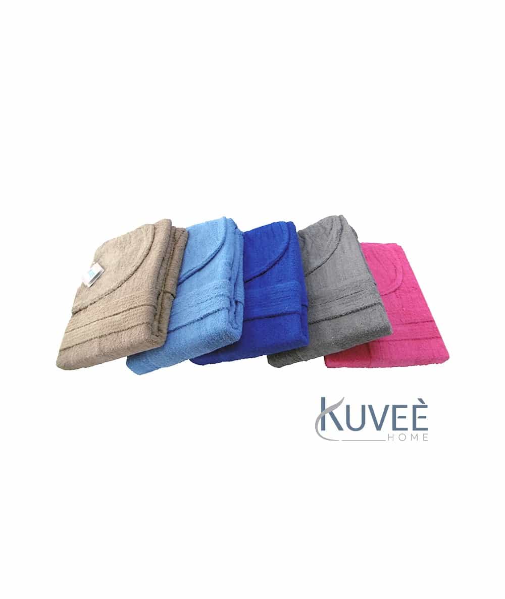 Accappatoio Kuveè Carezza: accappatoio con cappuccio in morbida spugna 100% cotone, 360 g/mq. Assorbenza, resistenza e comfort per uomo e donna.