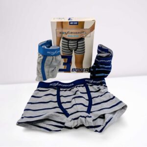 Boxer Bimbo Rossoporpora Kids Club BB 530 in cotone elasticizzato. Confezione da 3 pezzi a colori e fantasie assortite, comfort e qualità Made in Italy.